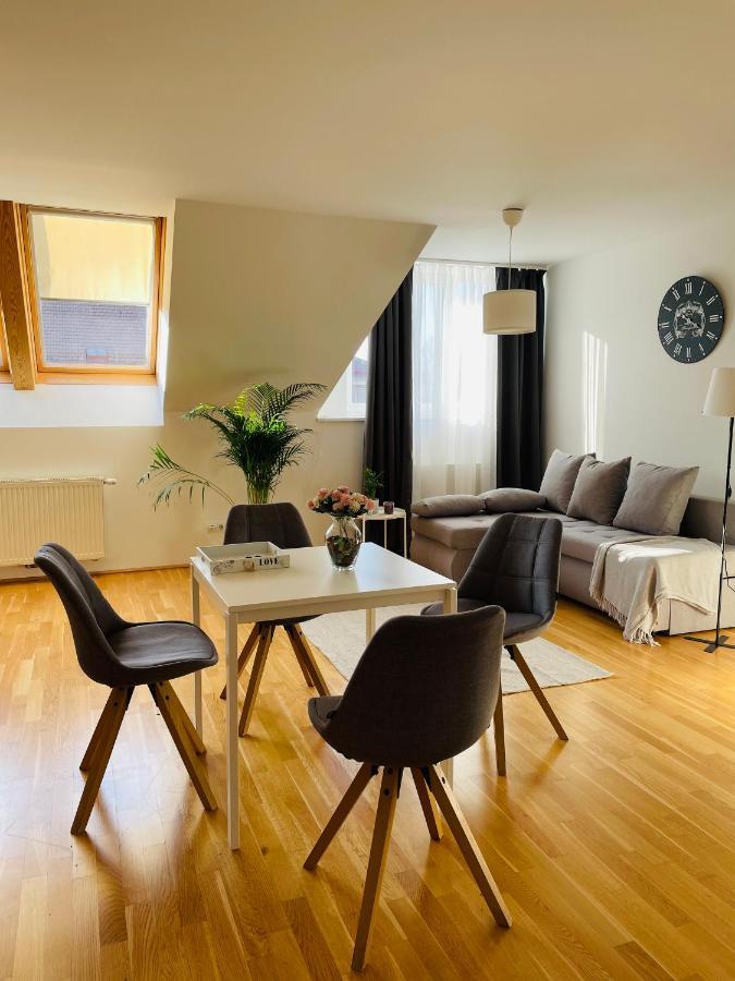 Apartament Vic